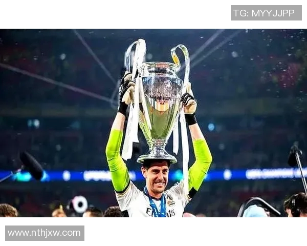 强横球星以霸气姿态称雄绿茵场震撼世界足坛新王登基